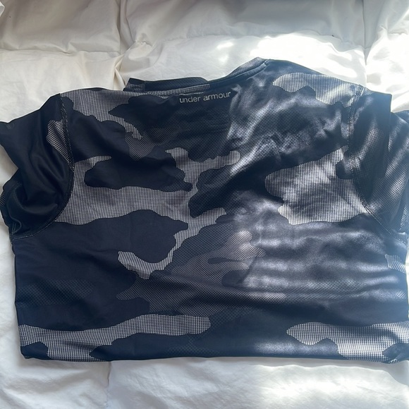 Under Armour Camo Fitted Shirt - Picture 4 of 4